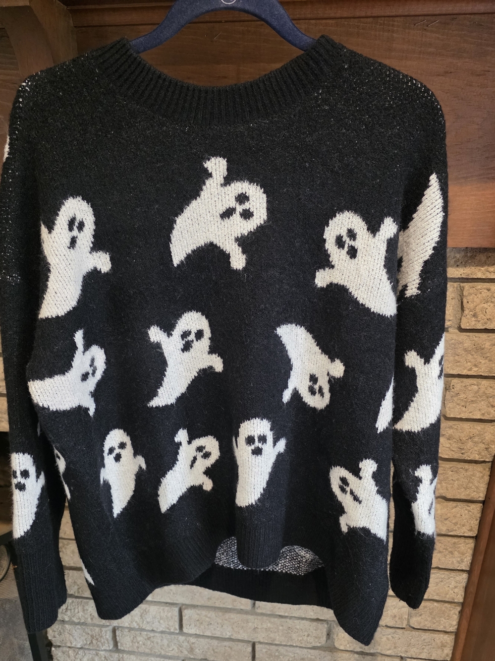 Vince Camuto Black & White Ghost Crewneck Sweater - Picture 2 of 5